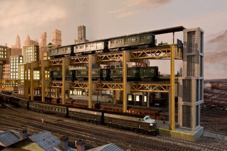 HO/O SCALE 27 FT X 32 FT